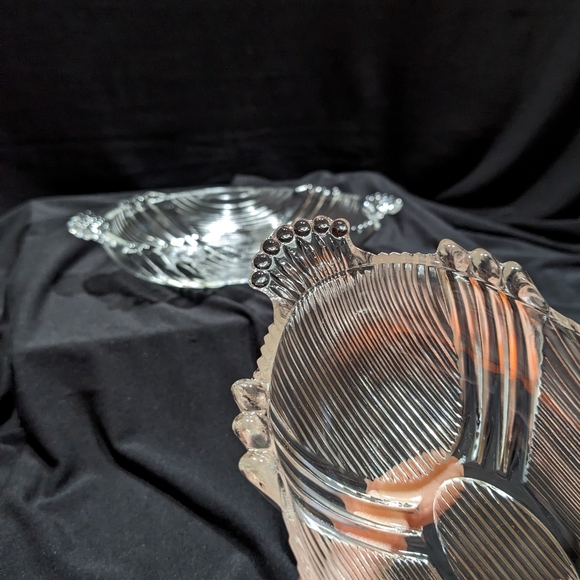 Vintage pickle dish set of 2 - Picture 4 of 9